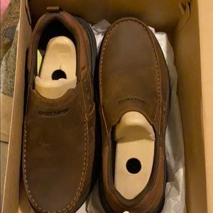 Brand new never worn men’s sketchers